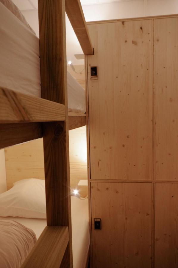 Bodygo Hostel Вальфрежус Екстер'єр фото