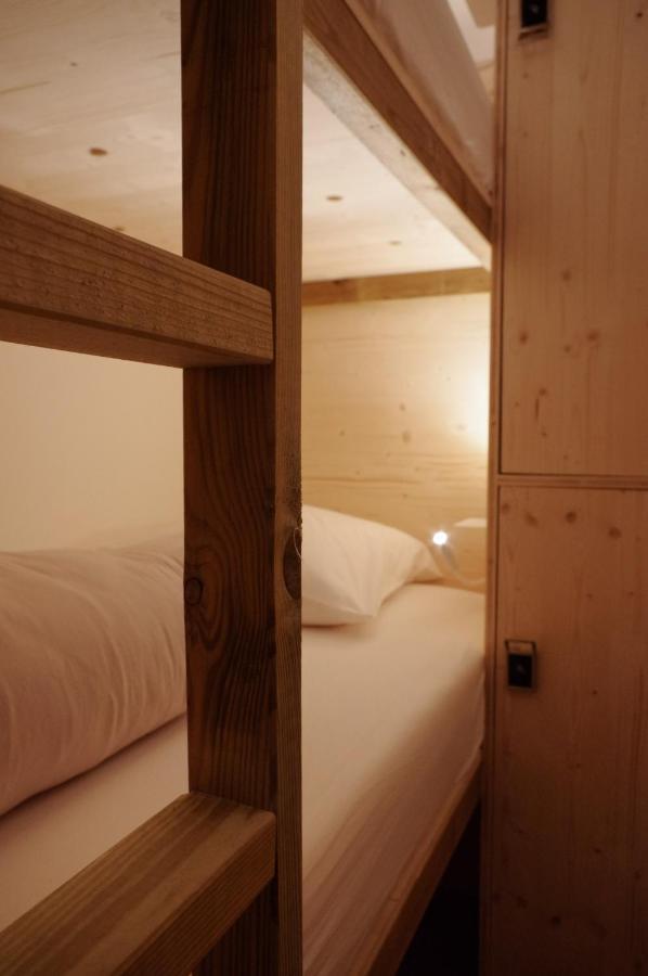 Bodygo Hostel Вальфрежус Екстер'єр фото