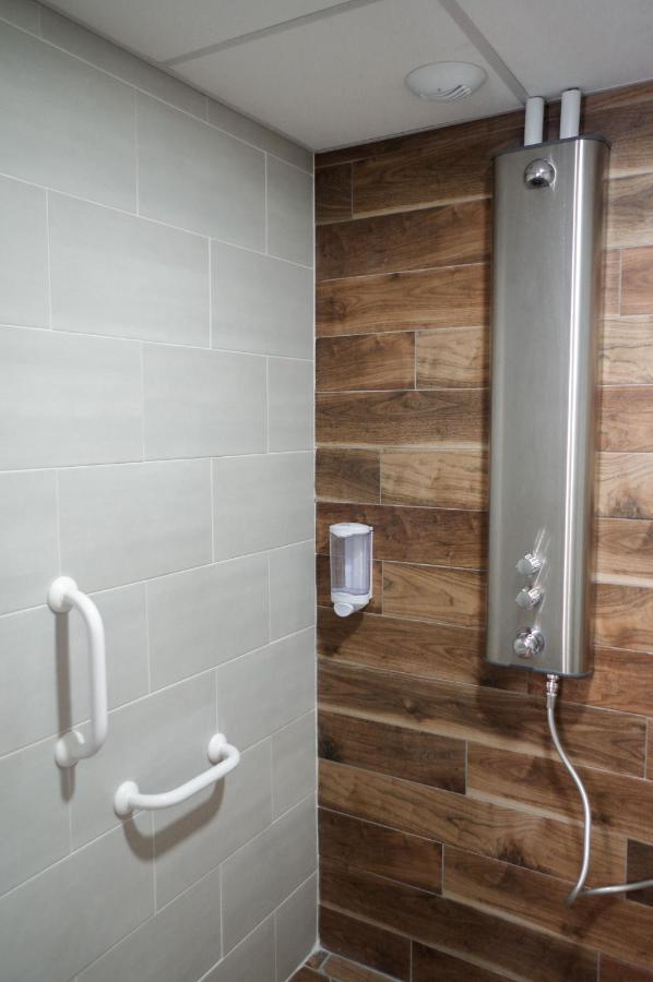 Bodygo Hostel Вальфрежус Екстер'єр фото